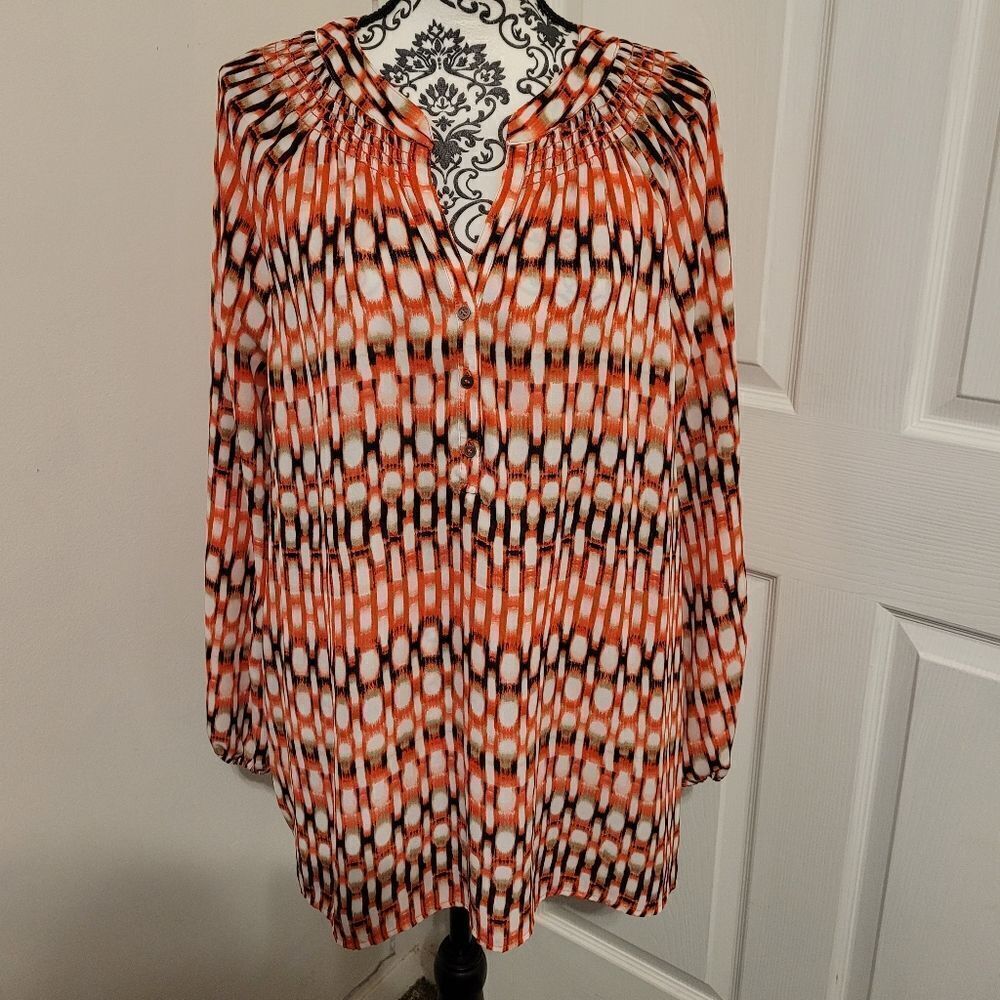Chaus New York wearable art top